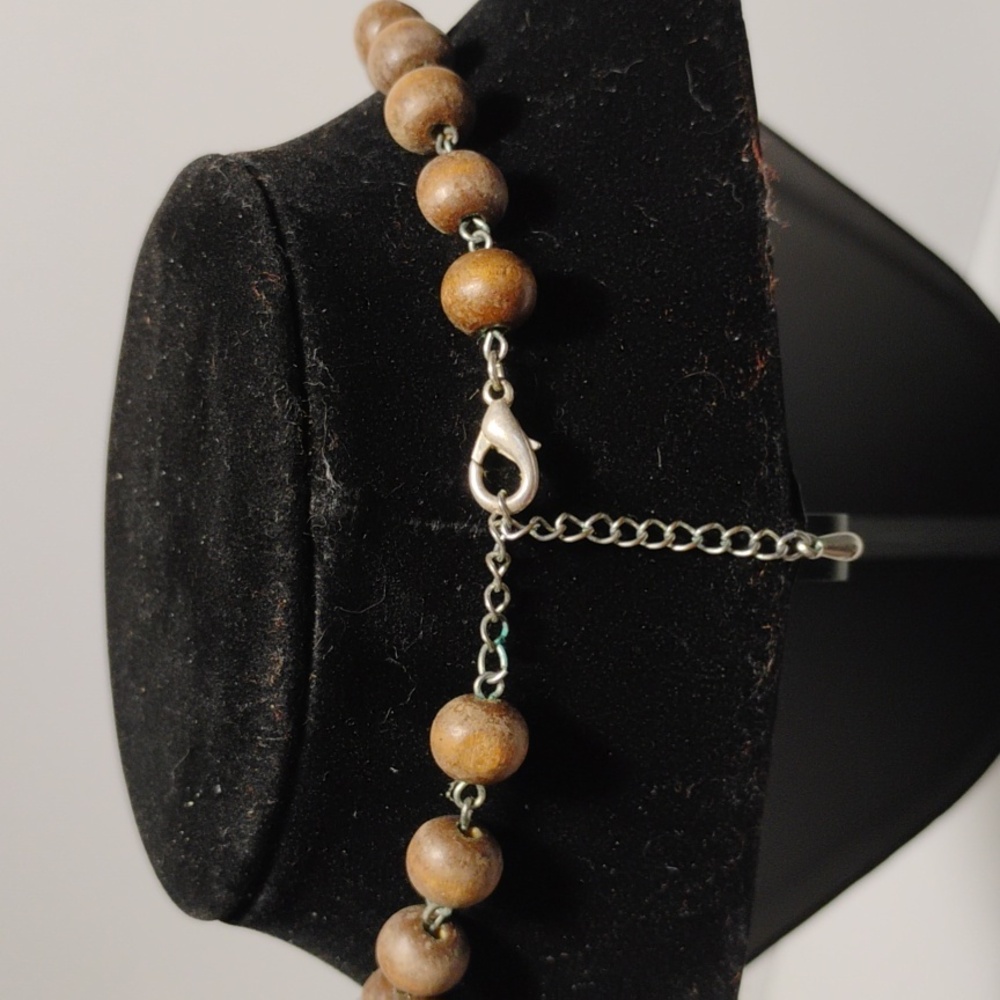 Vintage Tibetan Inspired Silverstone Pendant With Beaded And Stone Necklace - Picture 5 of 8